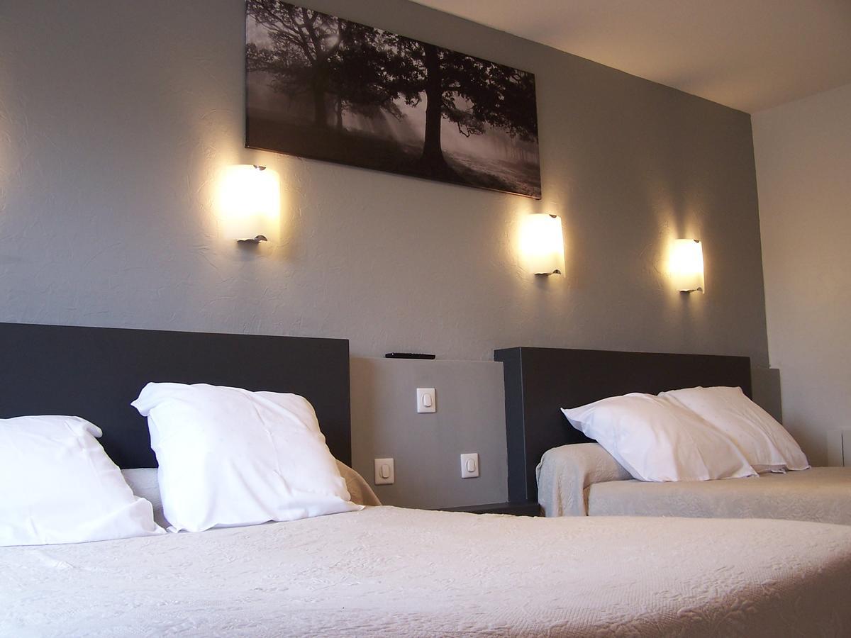 Le Lichou Hotel Vallon-en-Sully Luaran gambar