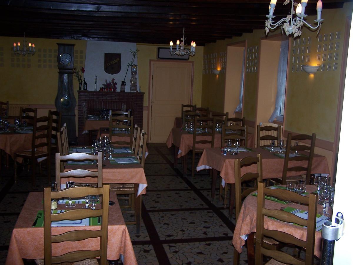 Le Lichou Hotel Vallon-en-Sully Luaran gambar